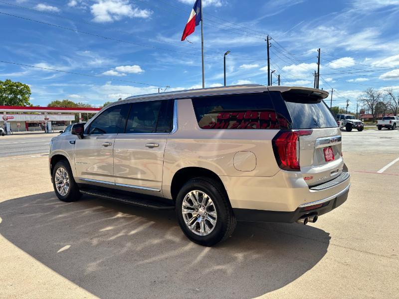 GMC Yukon XL Denali 4WD 2021
