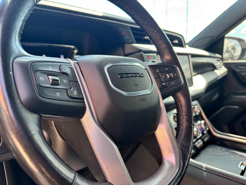 GMC Yukon XL Denali 4WD 2021