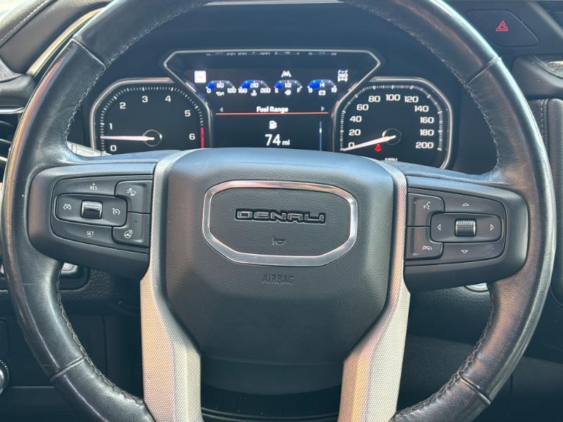 GMC Yukon XL Denali 4WD 2021