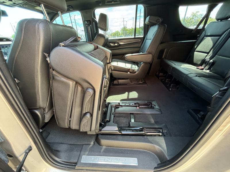 GMC Yukon XL Denali 4WD 2021