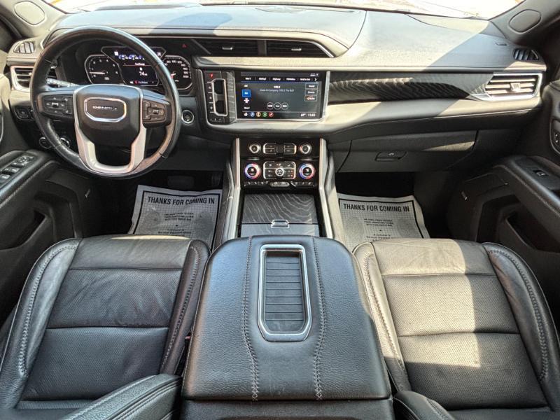 GMC Yukon XL Denali 4WD 2021