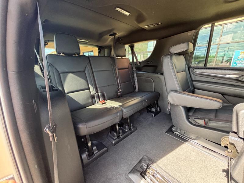 GMC Yukon XL Denali 4WD 2021