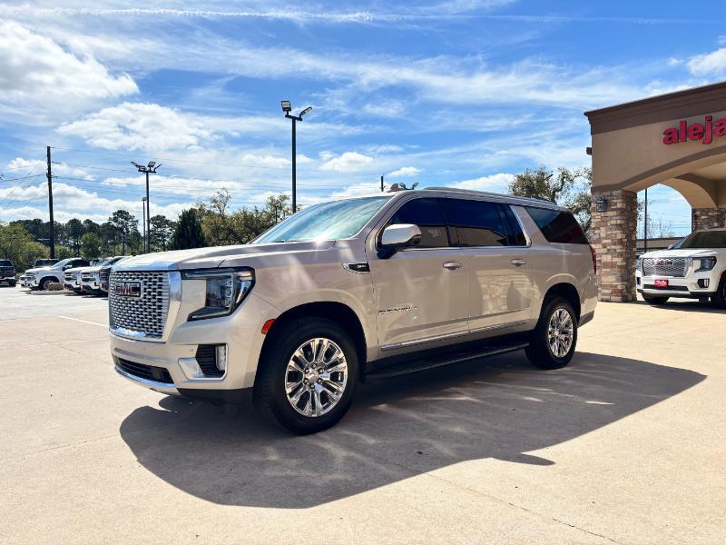 GMC Yukon XL Denali 4WD 2021