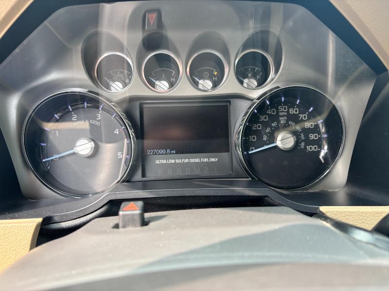 Ford F-250 SD XLT Crew Cab Long Bed 4WD 2011