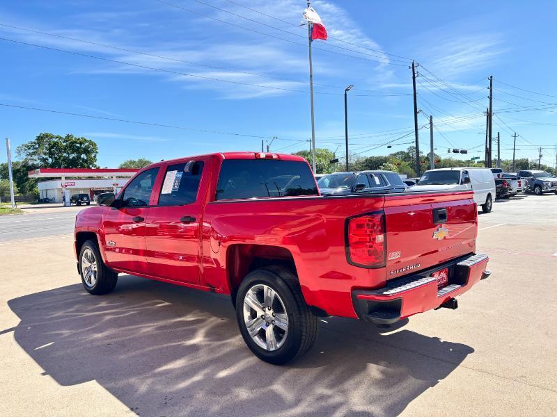 Chevrolet Silverado 1500 Custom Crew Cab 2WD 2018