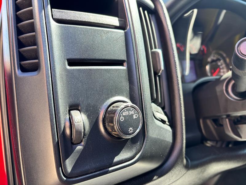 Chevrolet Silverado 1500 Custom Crew Cab 2WD 2018