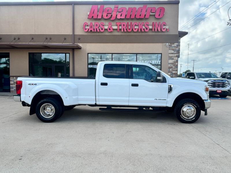 Ford F-350 SD XLT Crew Cab Long Bed DRW 4WD 2022