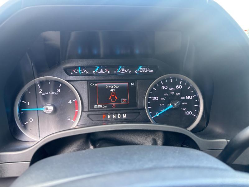Ford F-350 SD XLT Crew Cab Long Bed DRW 4WD 2022