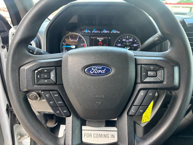 Ford F-350 SD XLT Crew Cab Long Bed DRW 4WD 2022