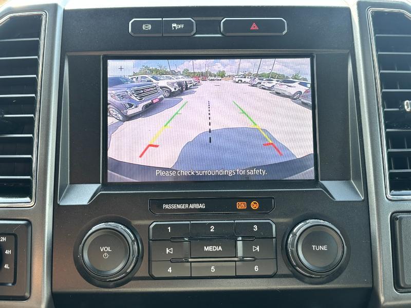 Ford F-350 SD XLT Crew Cab Long Bed DRW 4WD 2022