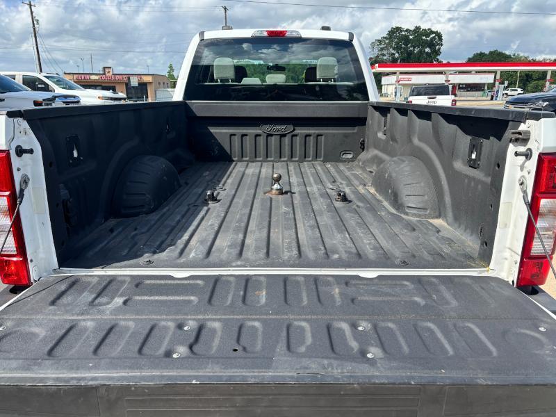 Ford F-350 SD XLT Crew Cab Long Bed DRW 4WD 2022