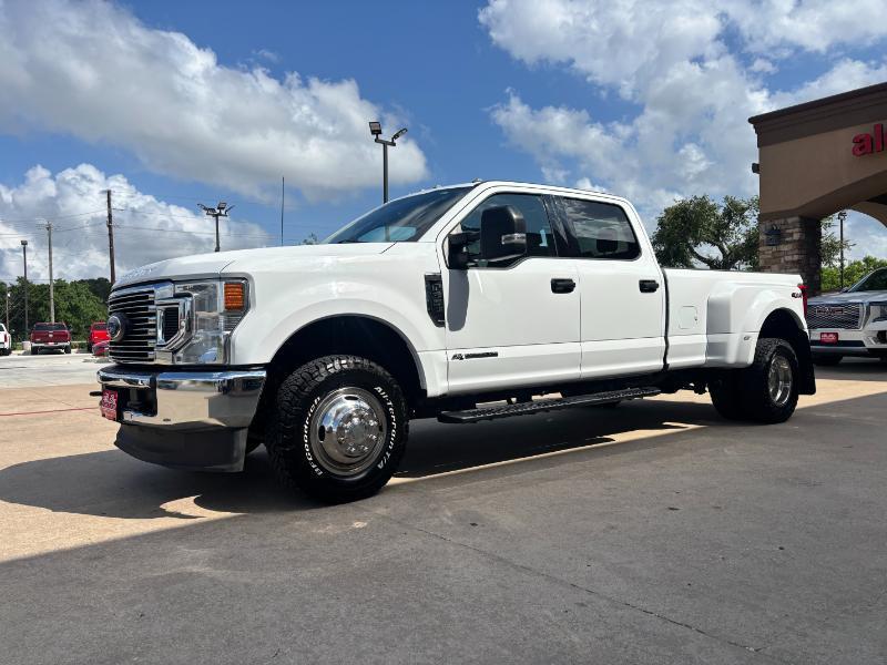 Ford F-350 SD XLT Crew Cab Long Bed DRW 4WD 2022