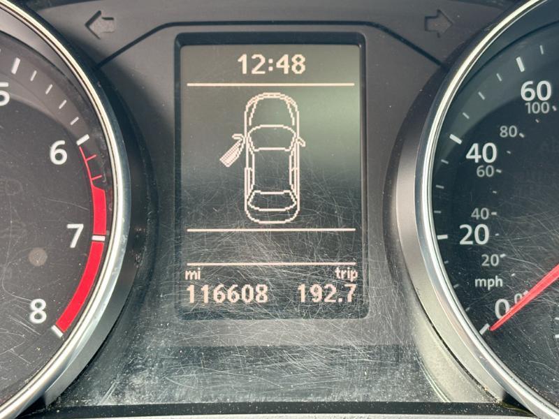 Volkswagen Passat SE 6A 2016