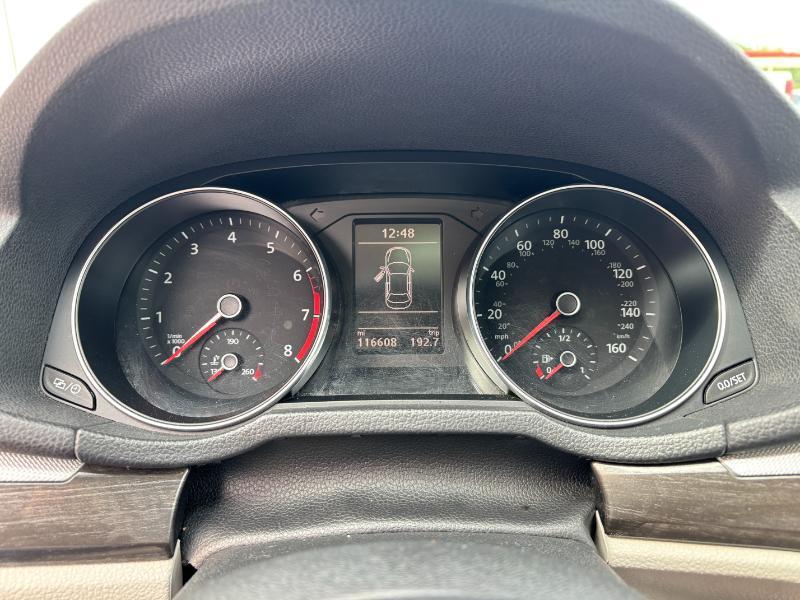 Volkswagen Passat SE 6A 2016