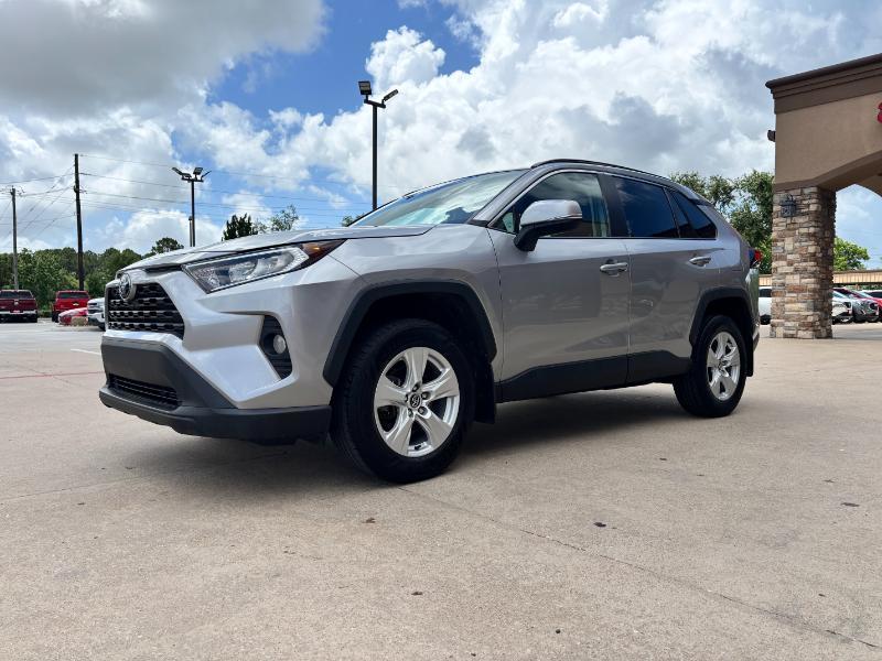 Toyota RAV4 XLE 2020