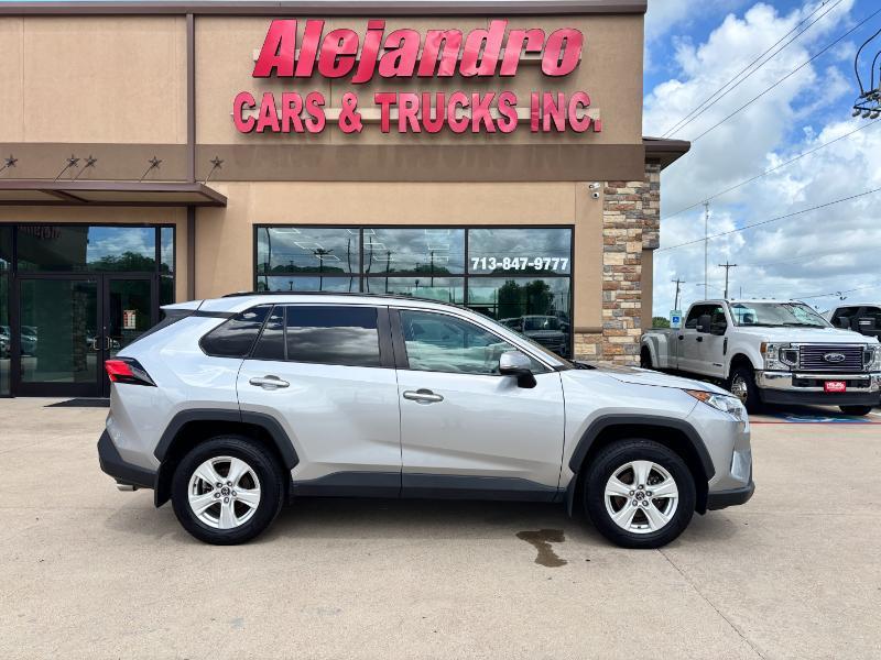 Toyota RAV4 XLE 2020