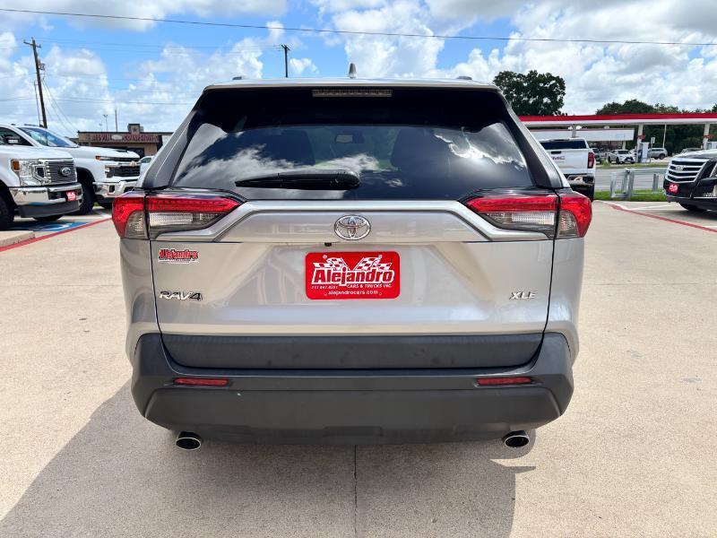 Toyota RAV4 XLE 2020