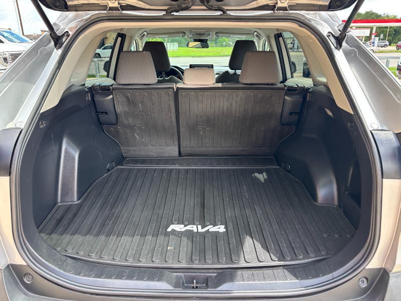 Toyota RAV4 XLE 2020