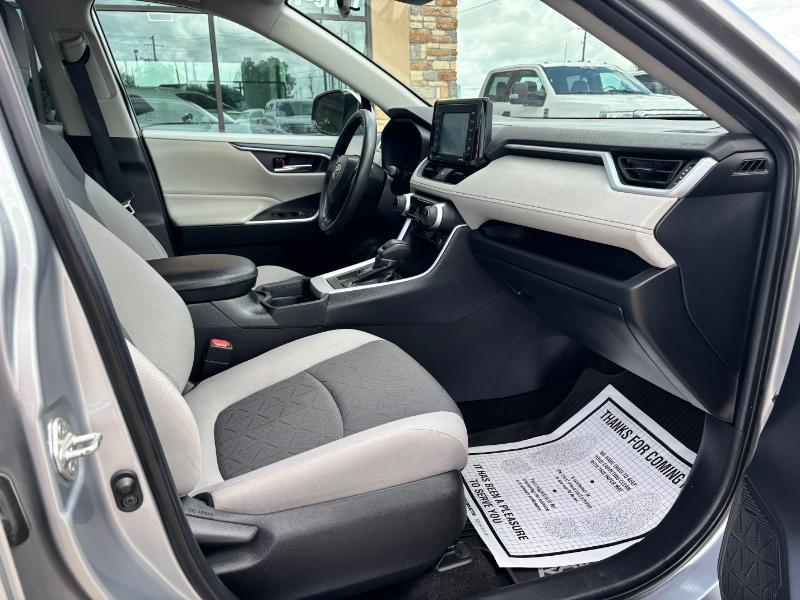 Toyota RAV4 XLE 2020