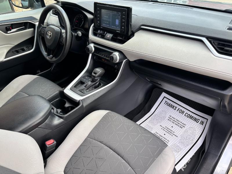 Toyota RAV4 XLE 2020