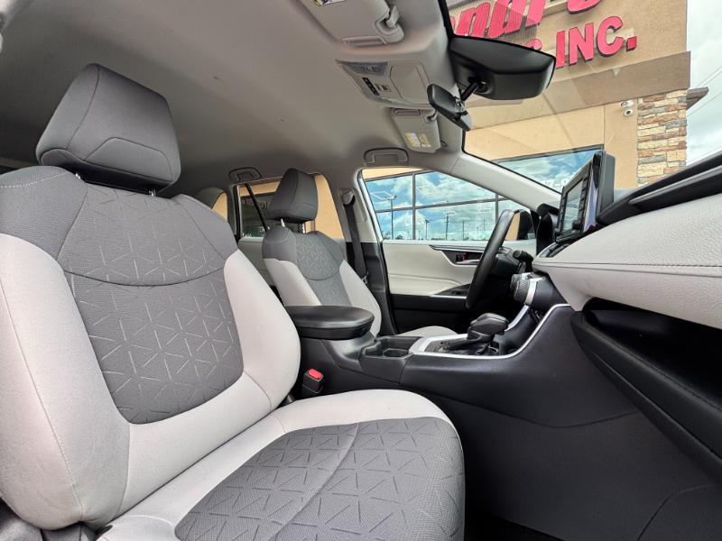 Toyota RAV4 XLE 2020
