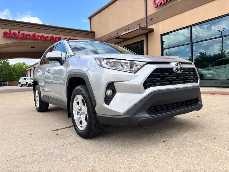 Toyota RAV4 XLE 2020