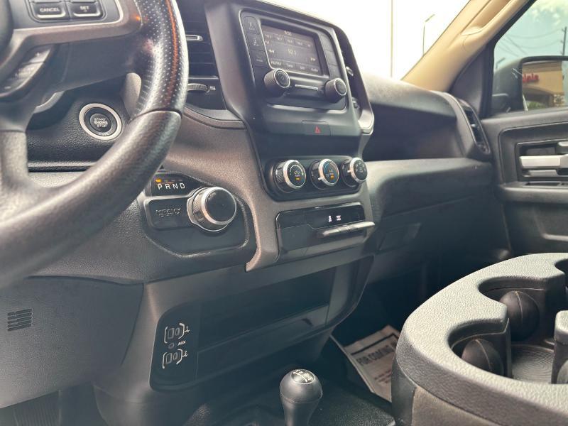 RAM 2500 Tradesman Crew Cab SWB 4WD 2019