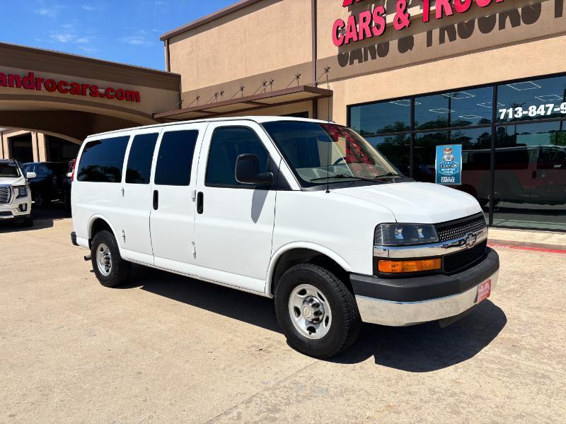 Chevrolet Express LT 3500 2015