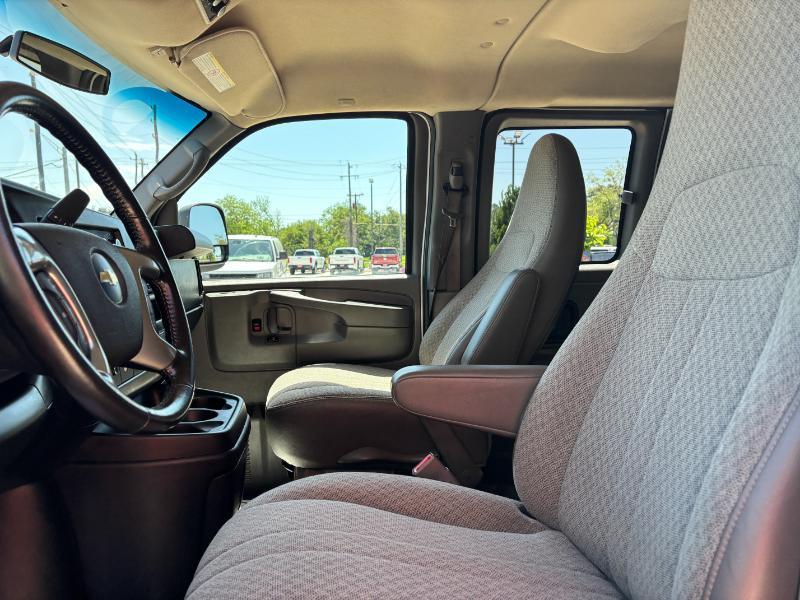 Chevrolet Express LT 3500 2015