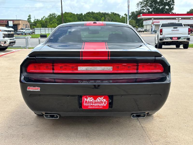 Dodge Challenger  2014