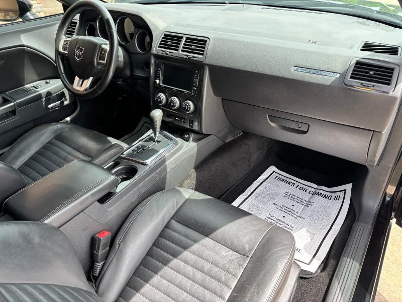 Dodge Challenger  2014