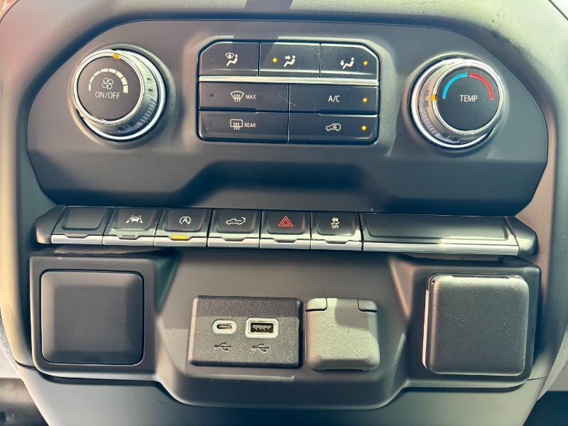 Chevrolet Silverado 1500  2023