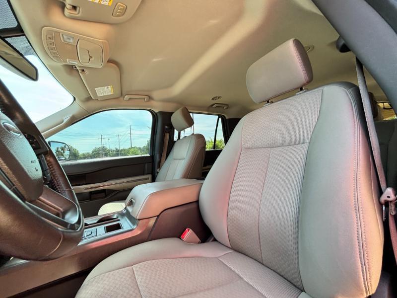 Ford Expedition XLT 2WD 2018