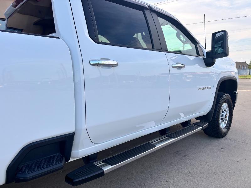 Chevrolet Silverado 2500HD LT Crew Cab Short Box 4WD 2023