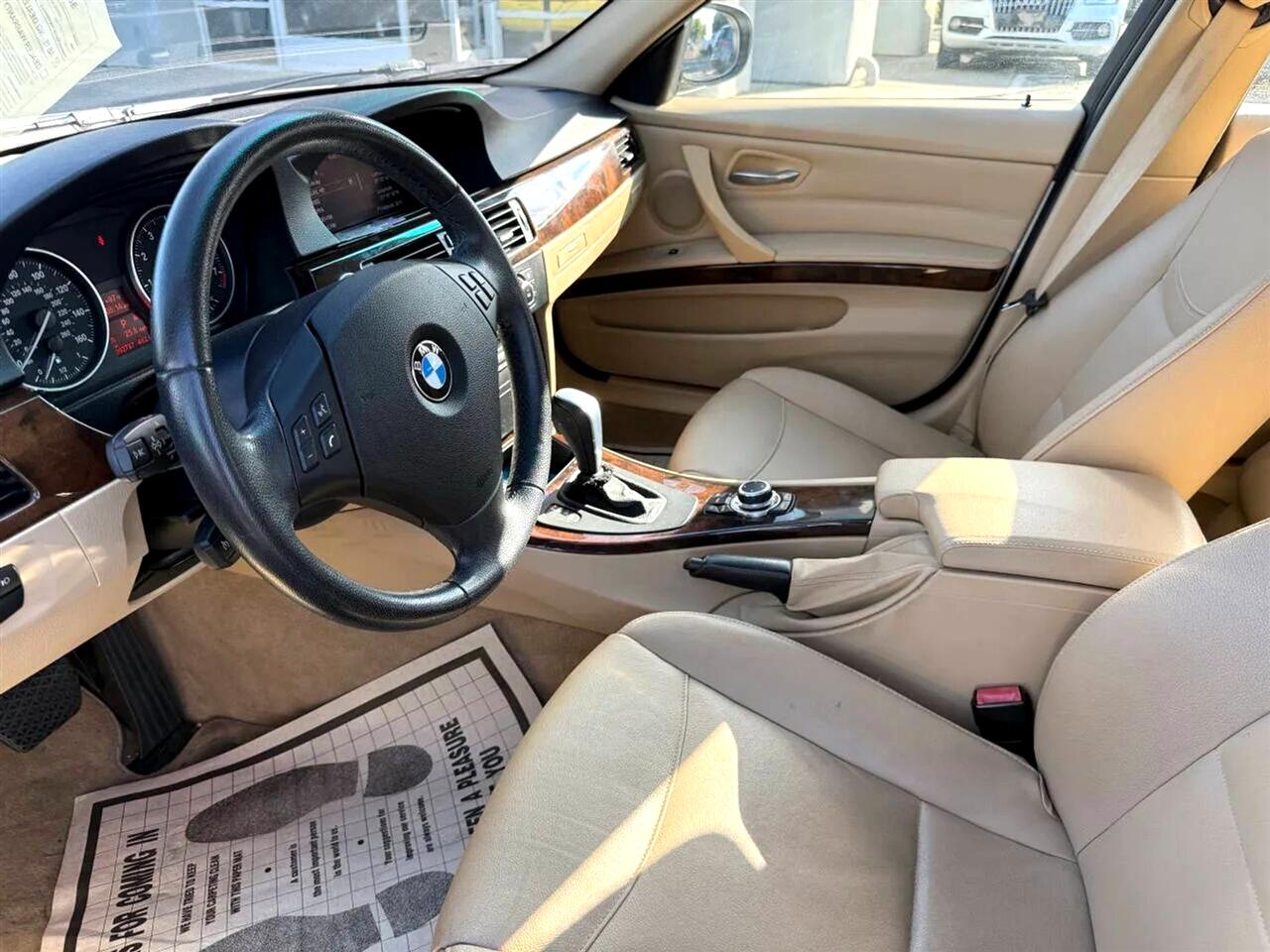 BMW 3-Series  2011 BMW 3-Series  2011