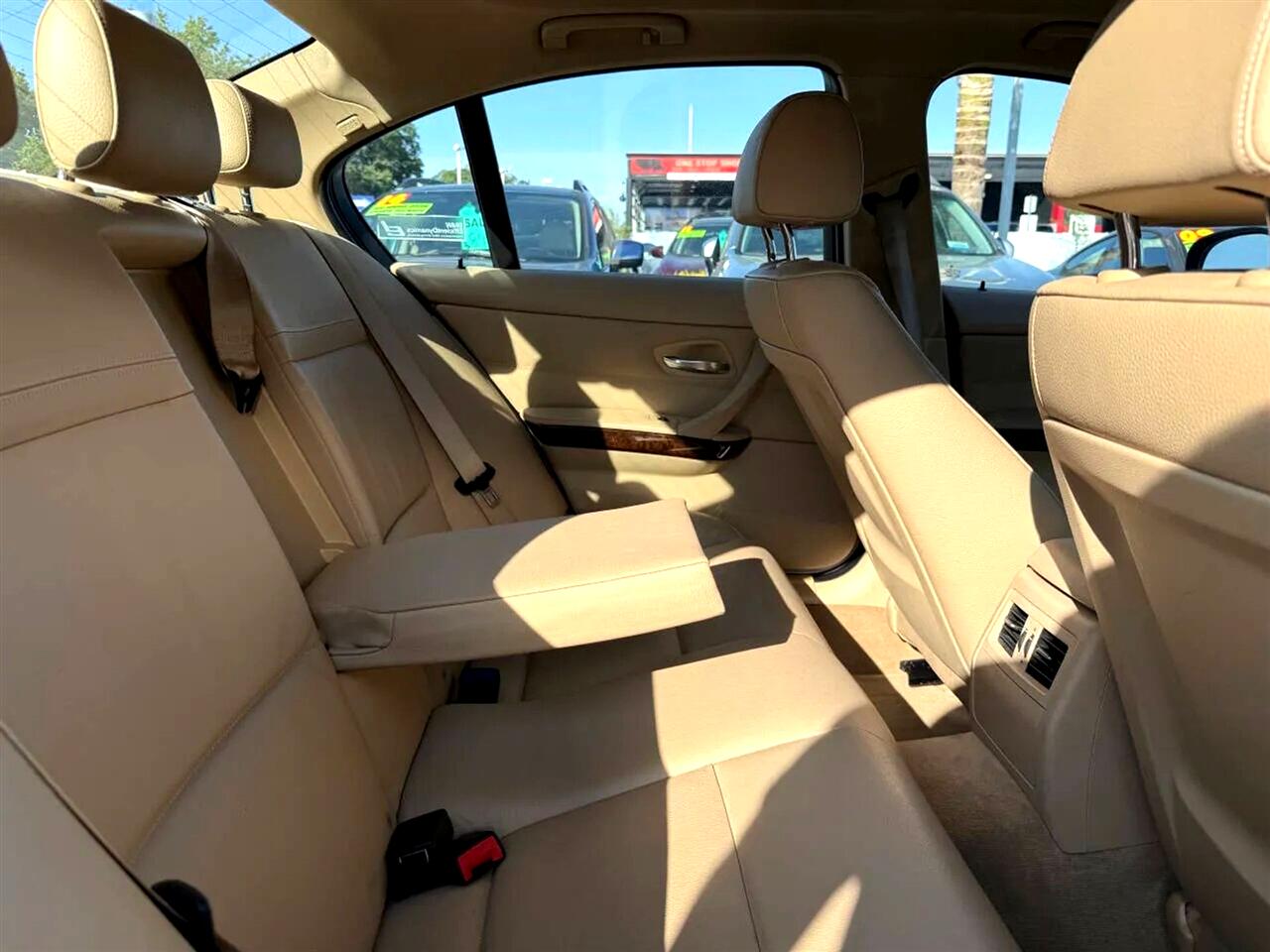 BMW 3-Series  2011 BMW 3-Series  2011