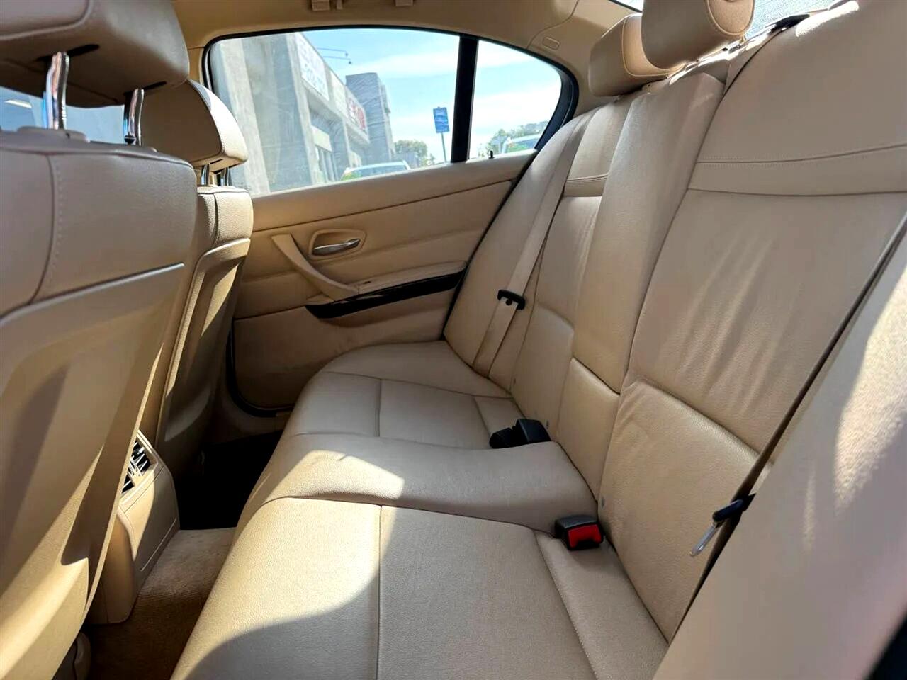 BMW 3-Series  2011 BMW 3-Series  2011