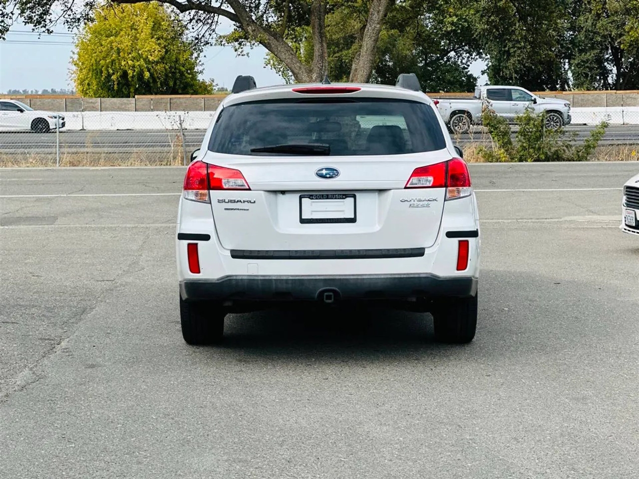 Subaru Outback  2011 Subaru Outback  2011