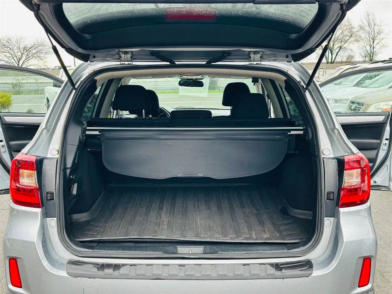 Subaru Outback  2015