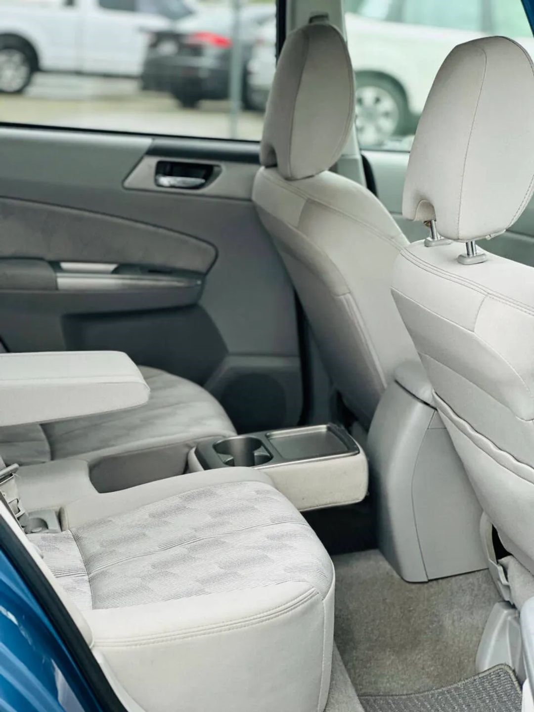 Subaru Forester  2010