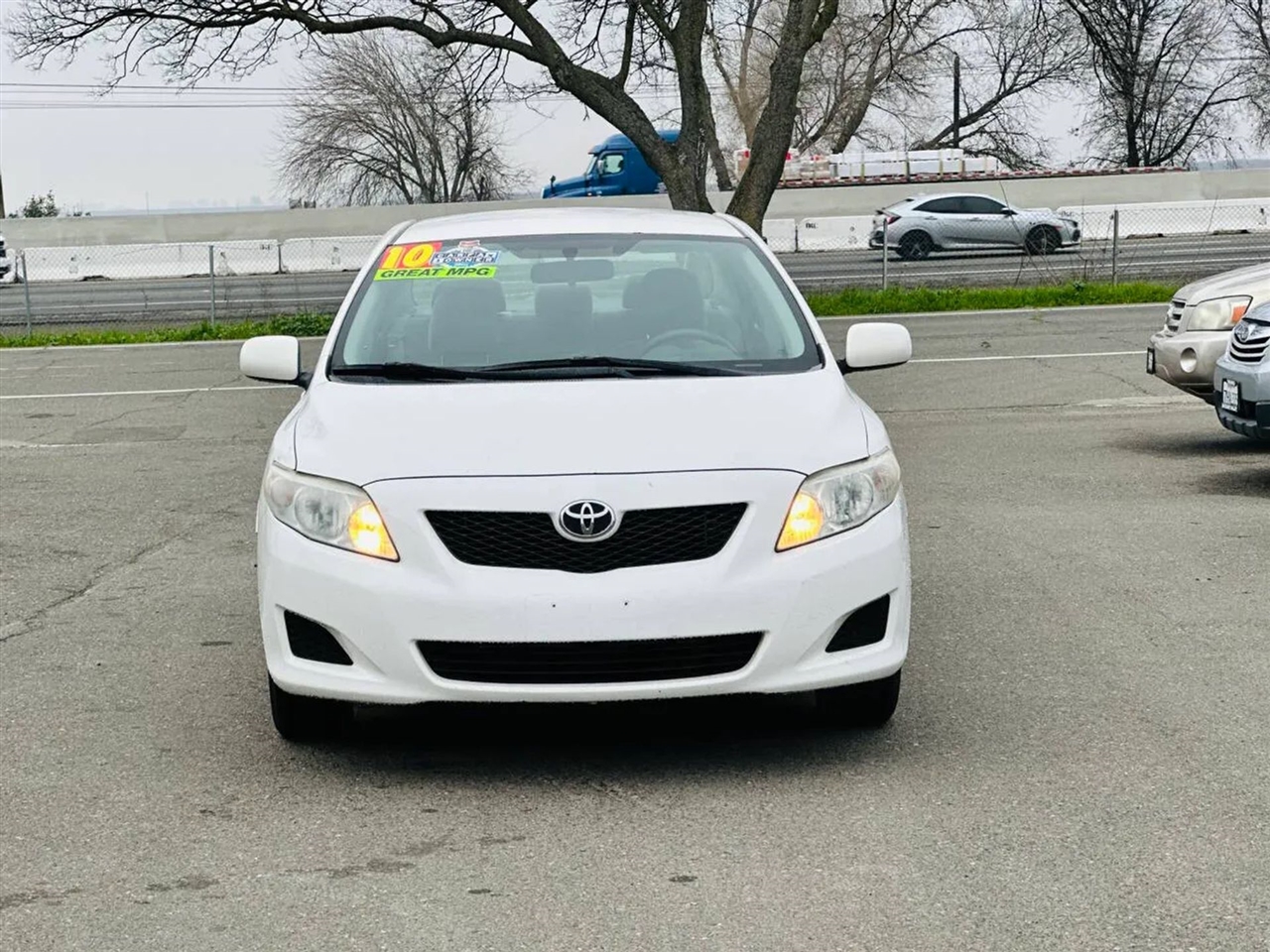 Toyota Corolla  2010