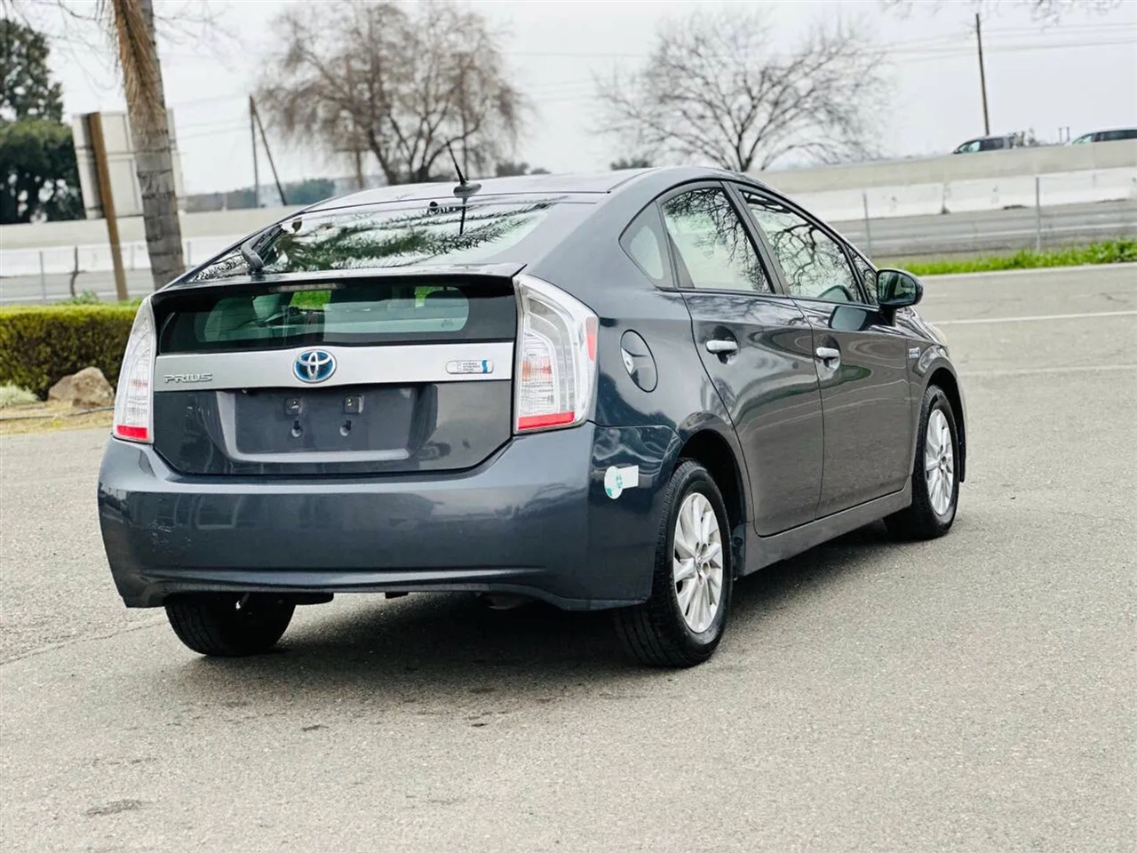 Toyota Prius  2013
