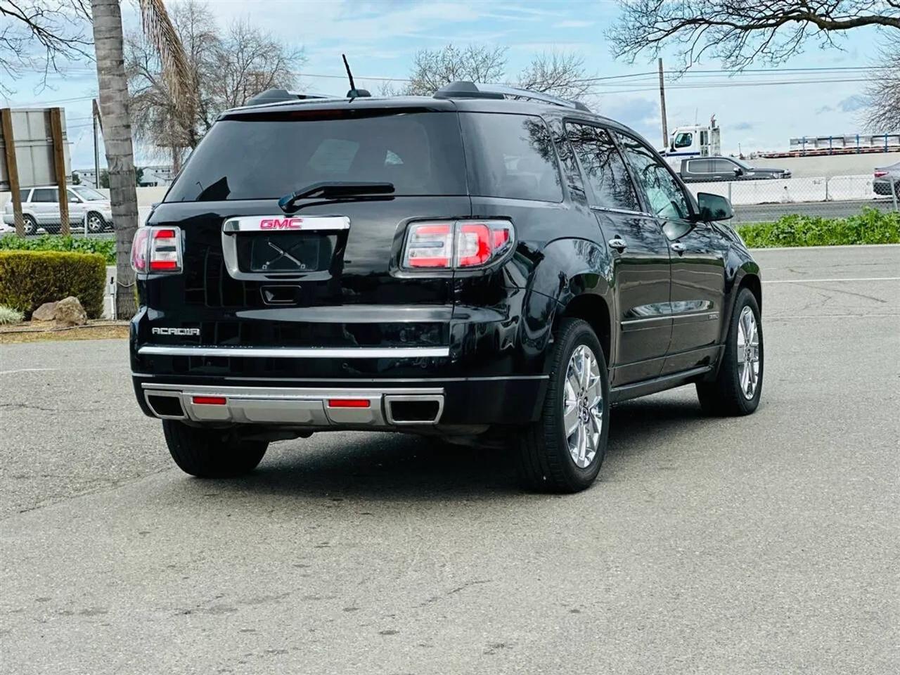 GMC Acadia  2016