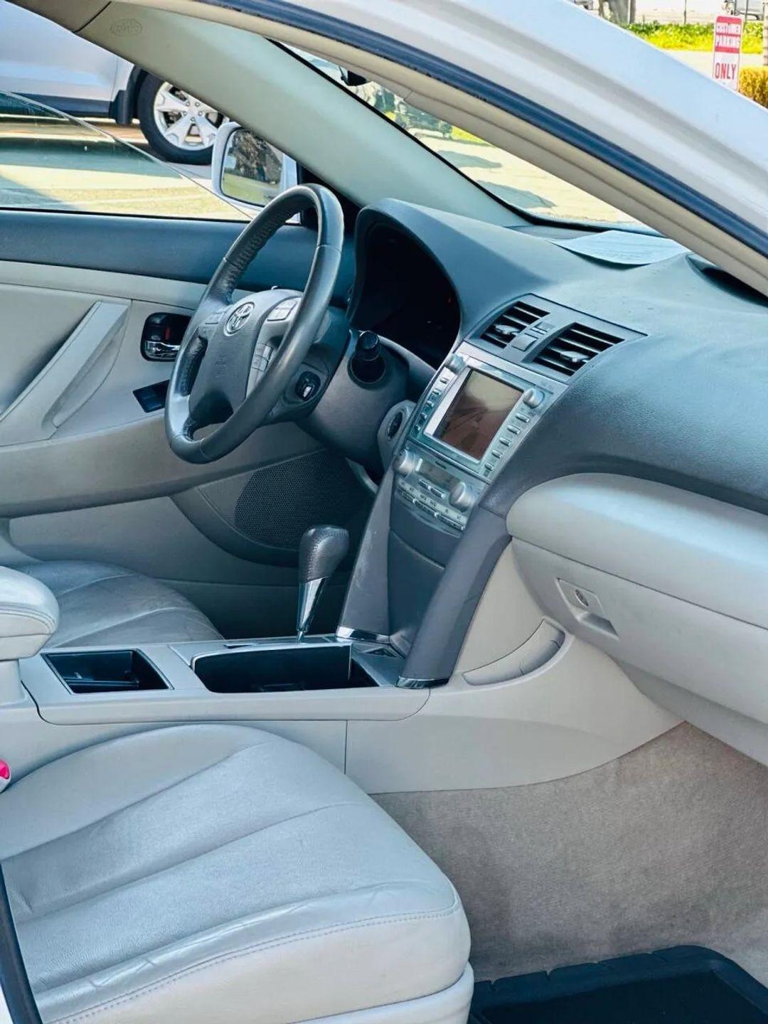 Toyota Camry Hybrid  2007