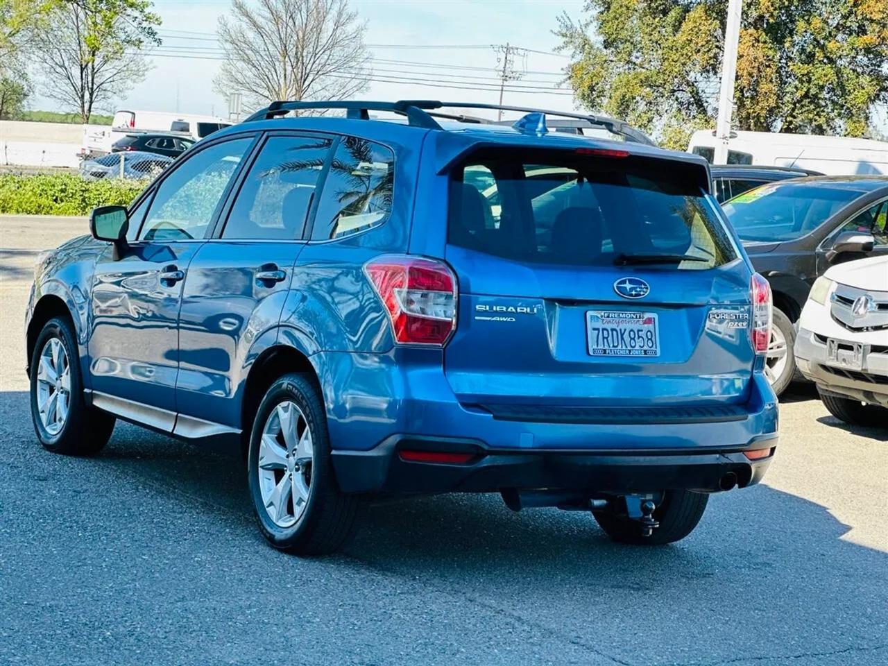 Subaru Forester  2016