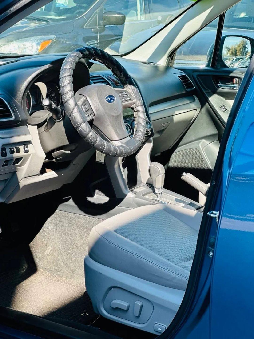 Subaru Forester  2016