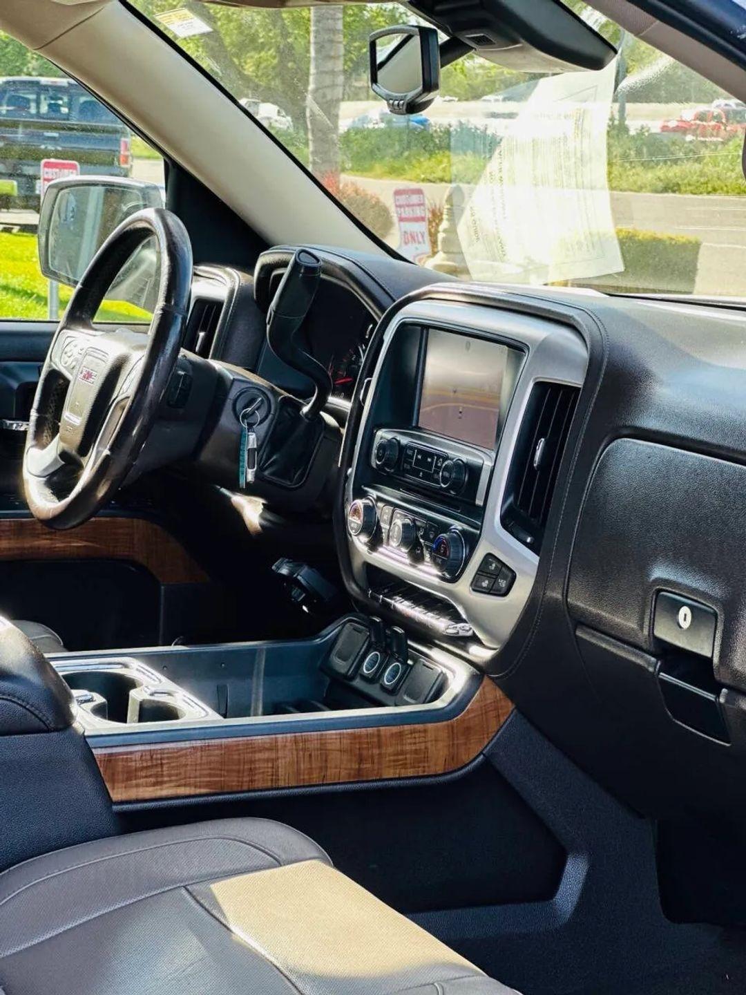 GMC Sierra 1500  2015