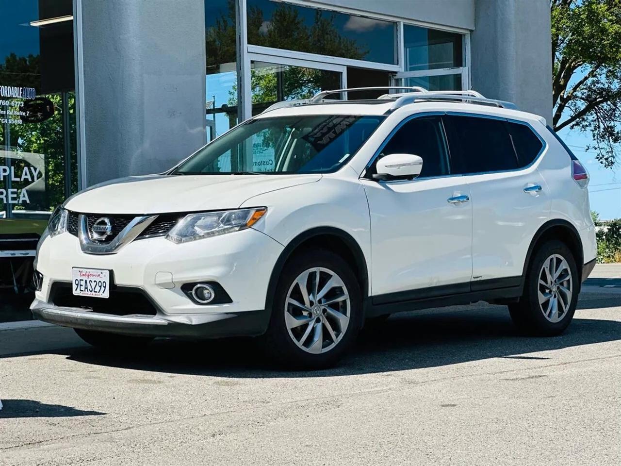 2015 Nissan Rogue SL Sport Utility 4D