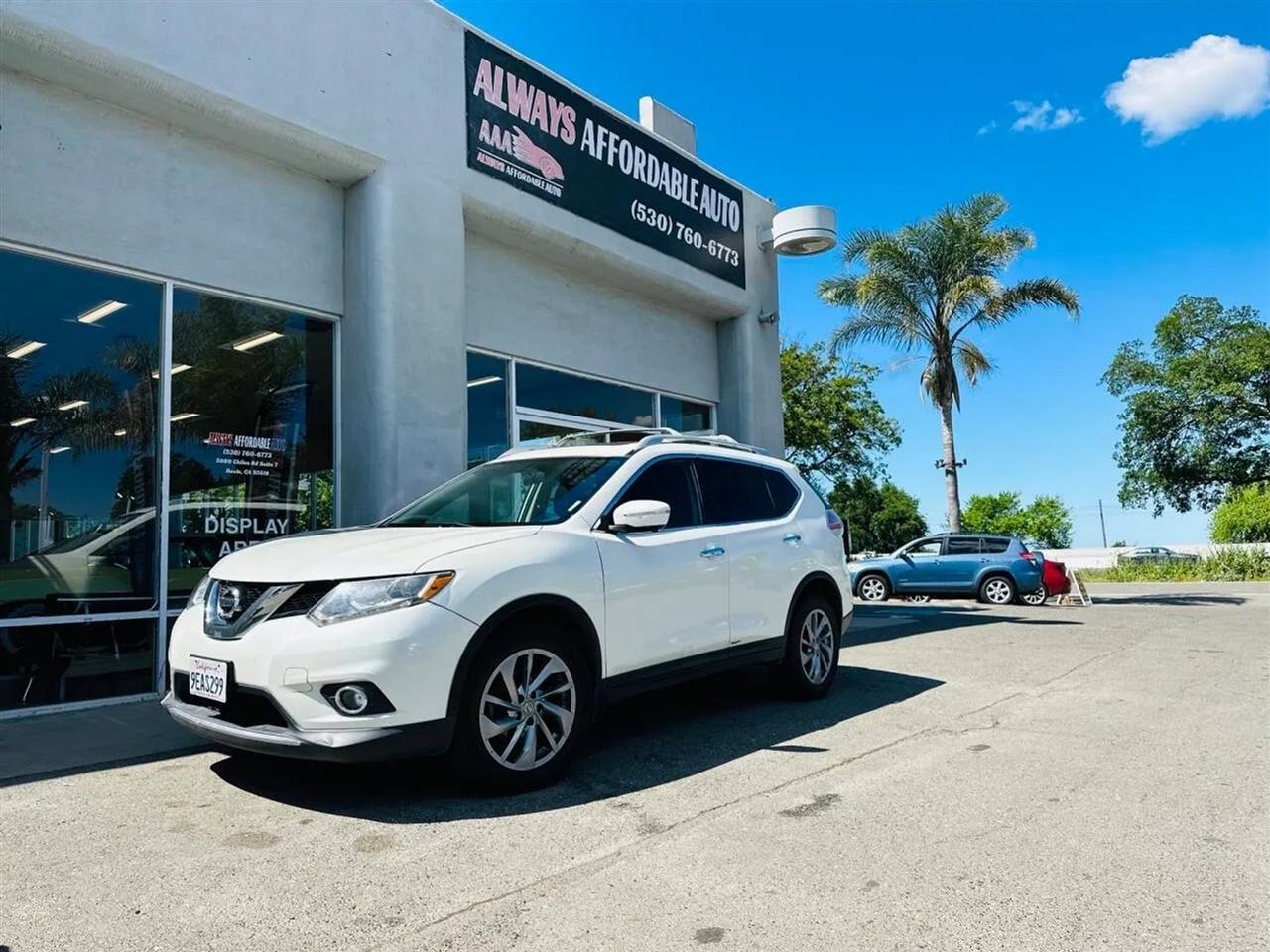 Nissan Rogue  2015