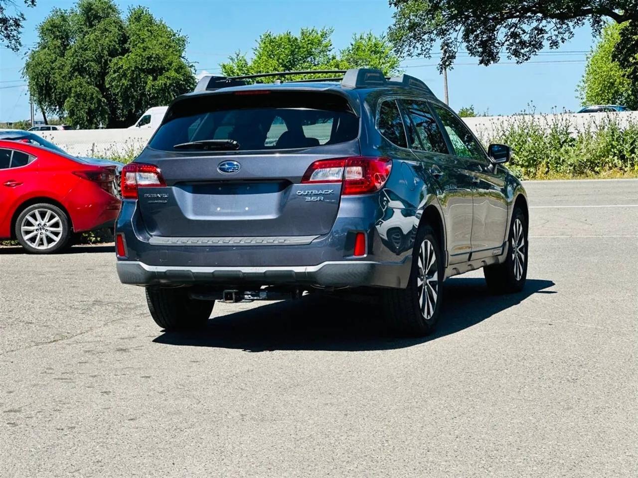 Subaru Outback  2015